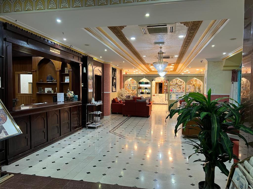 Safari Hotel Нізва Екстер'єр фото