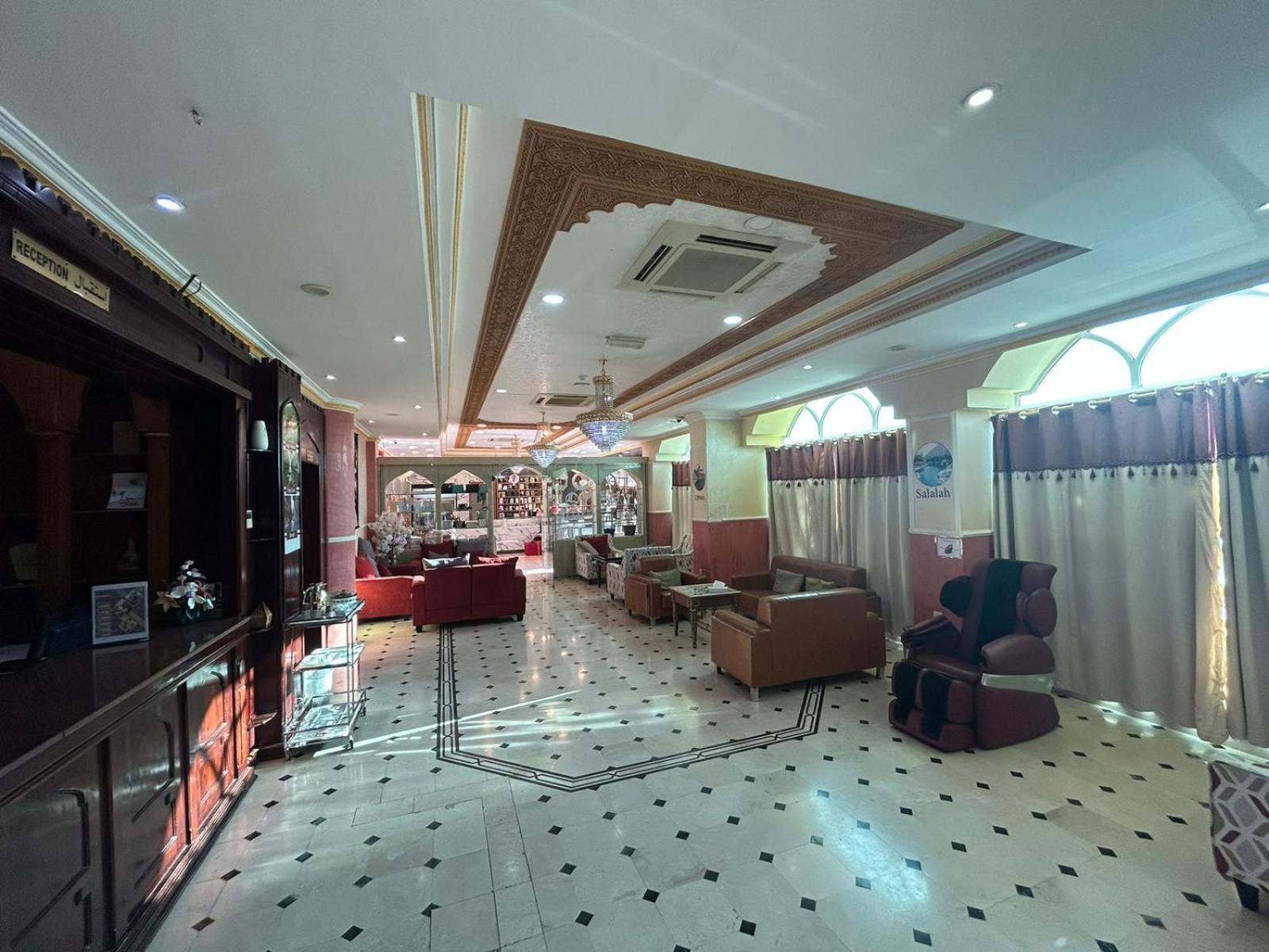 Safari Hotel Нізва Екстер'єр фото