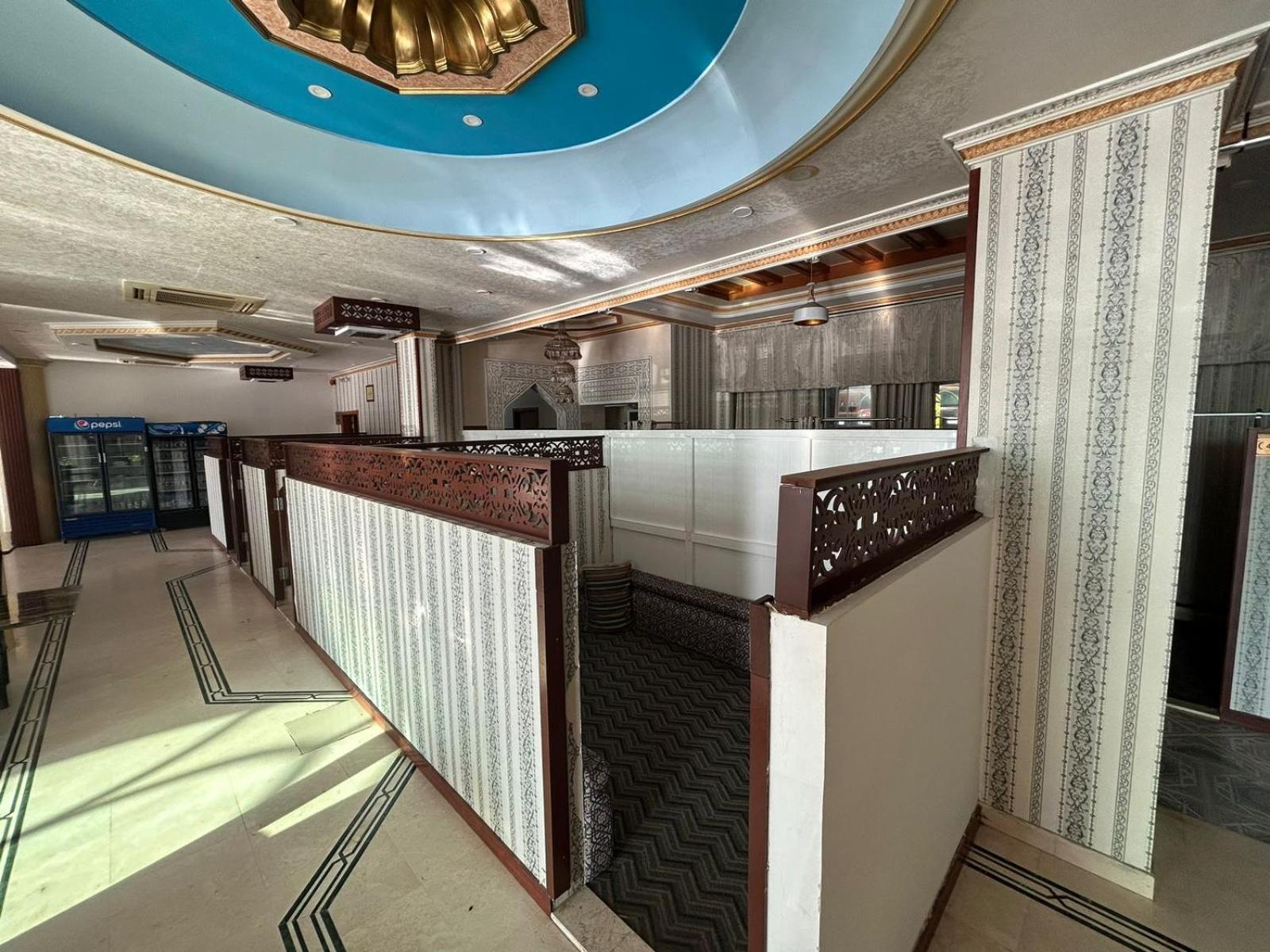 Safari Hotel Нізва Екстер'єр фото