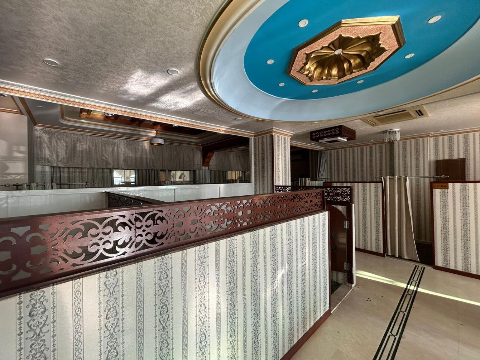 Safari Hotel Нізва Екстер'єр фото