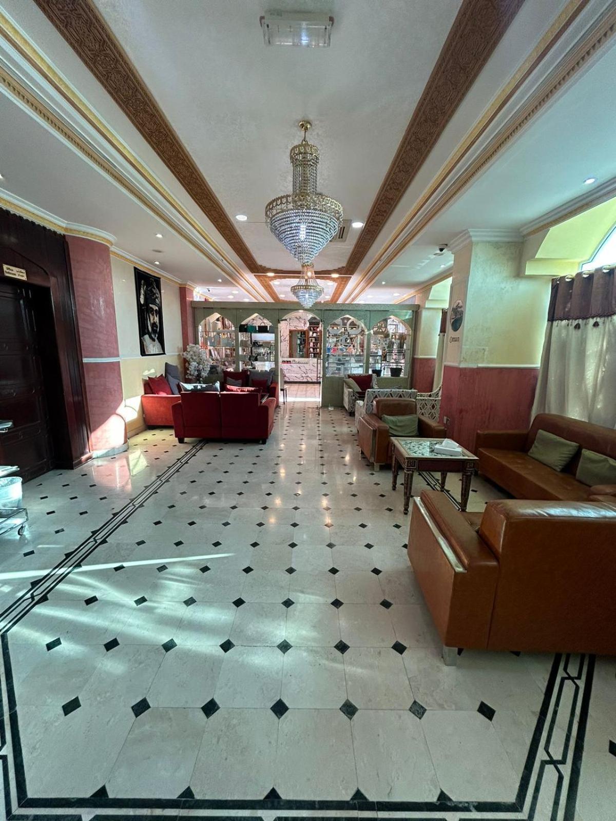 Safari Hotel Нізва Екстер'єр фото