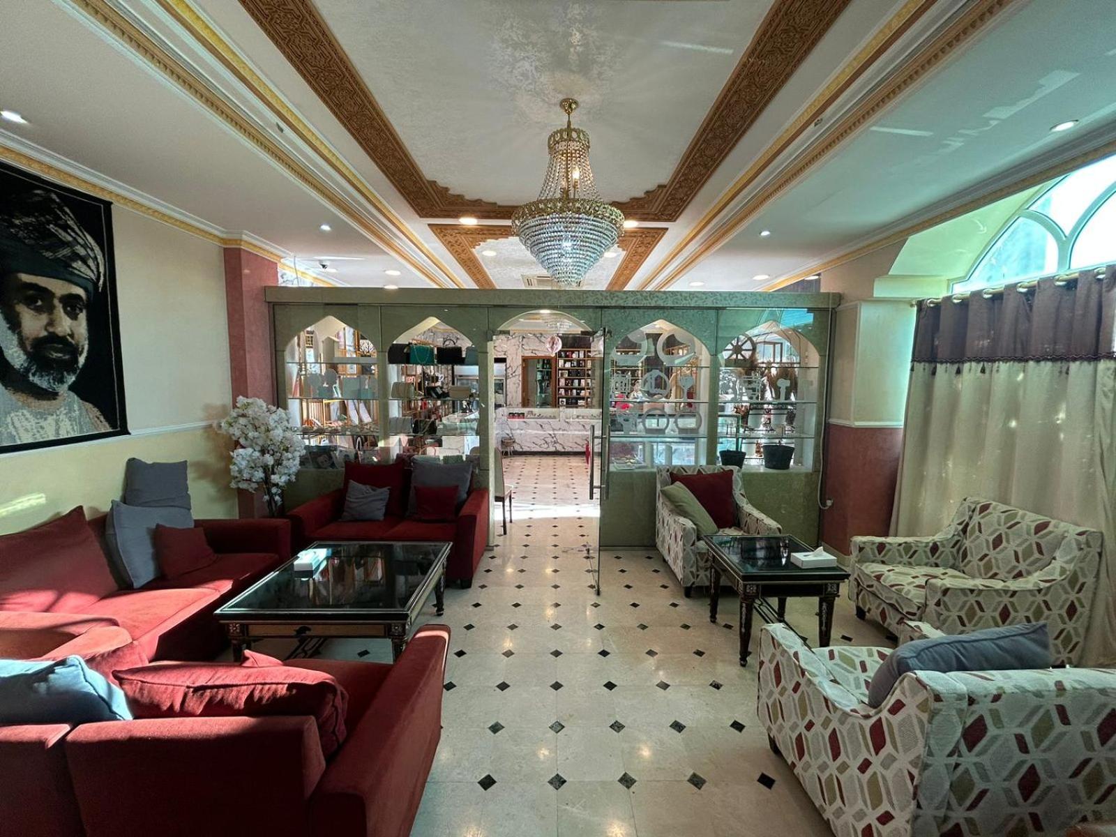 Safari Hotel Нізва Екстер'єр фото